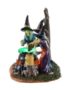 Lemax Spooky Town - Hexen Teamwork 8 Lemax Spooky Town - Hexen Teamwork -Halloween Kostüme Geschäft lemax spooky town witches teamwork halloween dekoration spooky town figurine 53630 03