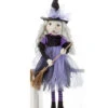 Halloween Hexe Kantenhocker Figur Lila 50cm -Halloween Kostüme Geschäft lila halloween hexe kantenhocker figur violet halloween witch sitting figure klassische hexen deko 53804