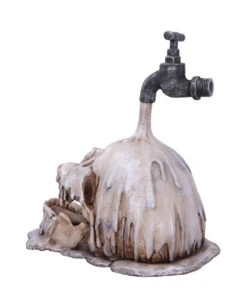 Tapped Drowning Totenkopf -Halloween Kostüme Geschäft tapped drowning totenschaedel deko gothic halloween und horror deko tapped drowning skull decor 51004 2